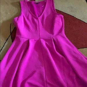 Purple sleeveless dress